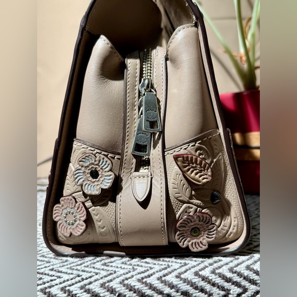 Coach Tea Rose Mercer 30 Satchel in Stone - 2017 - Picture 8 of 16